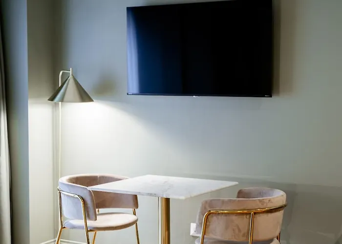 Prestige Boutique - Piazza Duomo 2