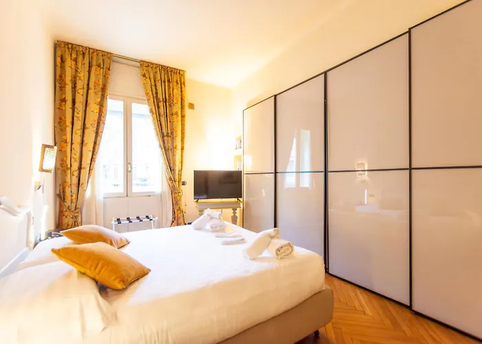 Apartamento Pianob Duomo - Spacious 2br For 8 In *