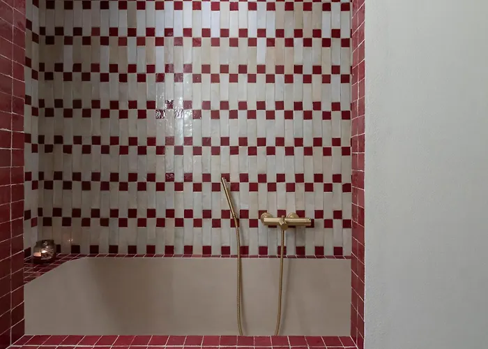 M4 Elegance And Style Near The Metro Милан