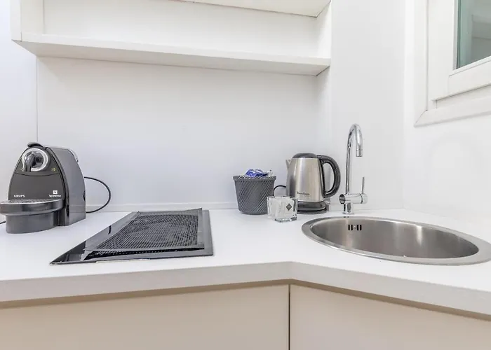 Terrazza Di Lusso In Porta Venezia, 1bdr Con Ac * ميلان