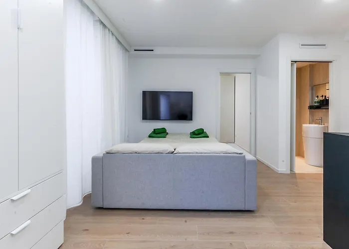 Garden M3 Duomo 12 Min 밀라노