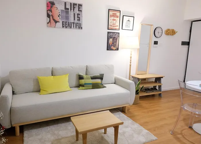 Urban 42 * Milánó