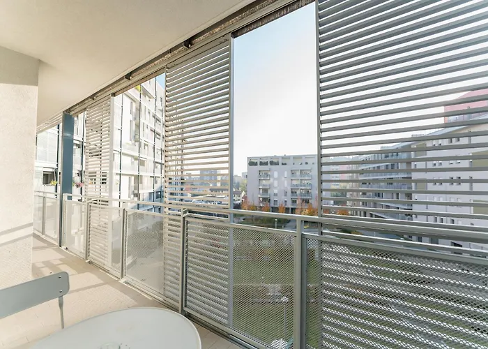 3br With Large Terrace - 800m From San Leonardo M1 アパート ミラノ