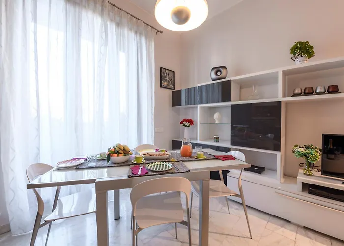 Lodi, 65 - Your Base Апартаменты *