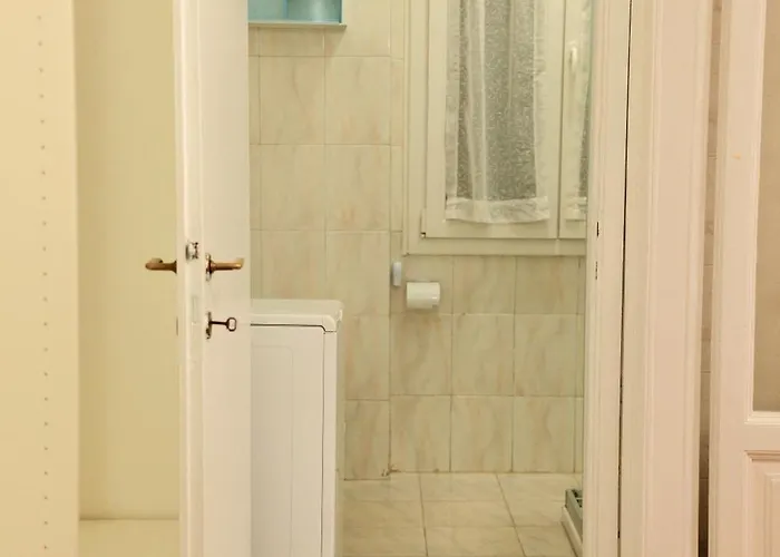 Apartment Bwr - Bilocale Centro Milano, Arpesani 3