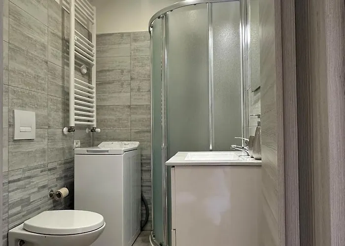 Sweet Home, Vercelli Mediolan