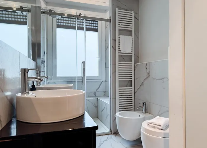 Macchi - Station Rooftop -