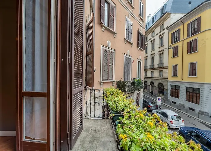 Stylish With Balcony - Brera