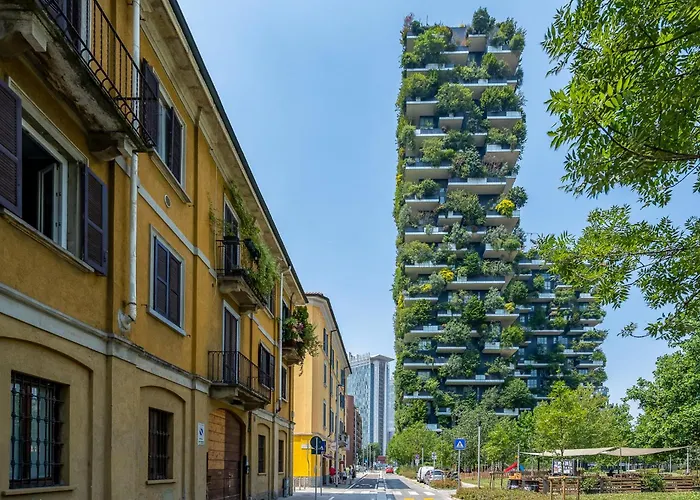 Modern Flat Near Skyline *