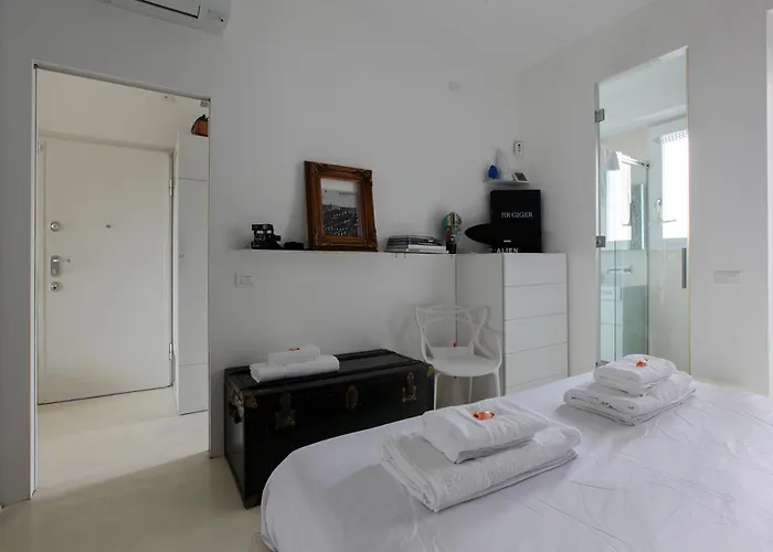 De Angeli Luxury - Near Citylife, Tortona District, San Siro