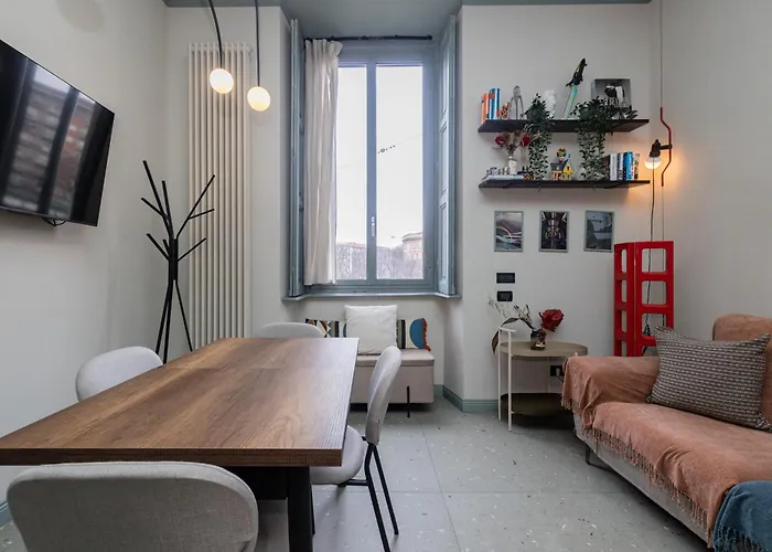 Design Canal Navigli View * Милан