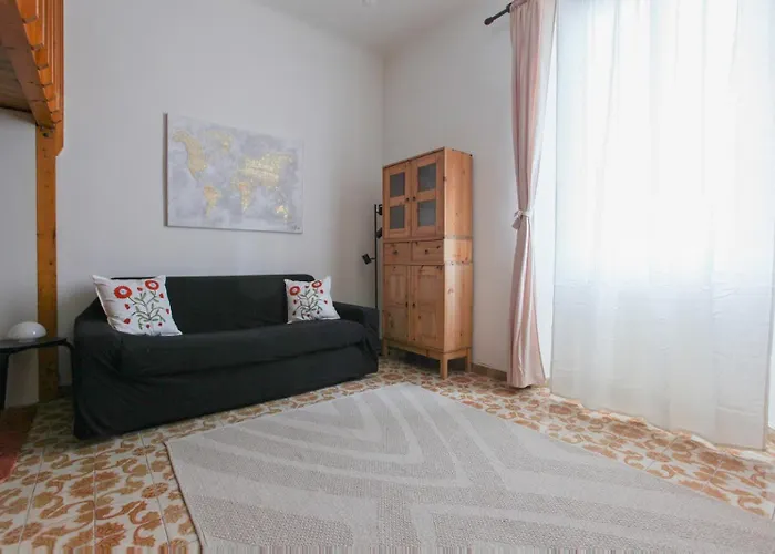 Romantic Close To Fondazione Prada