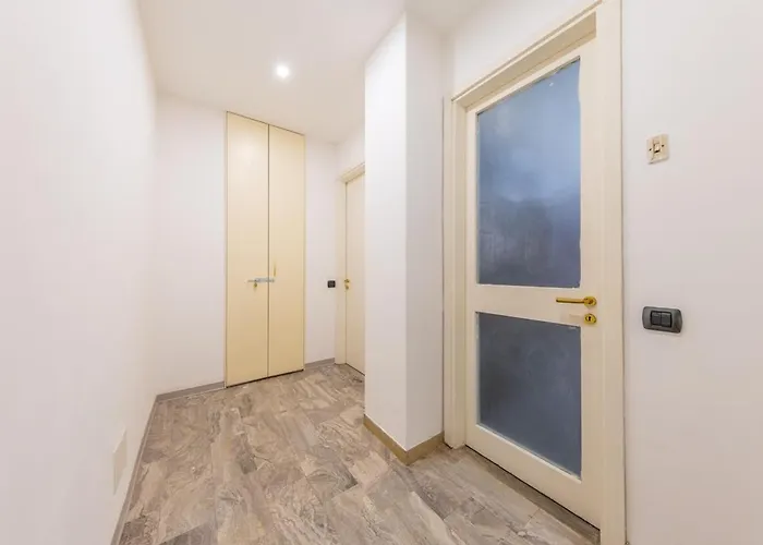 - Spacious And Bright Apartment, Elegant Area 公寓 米兰