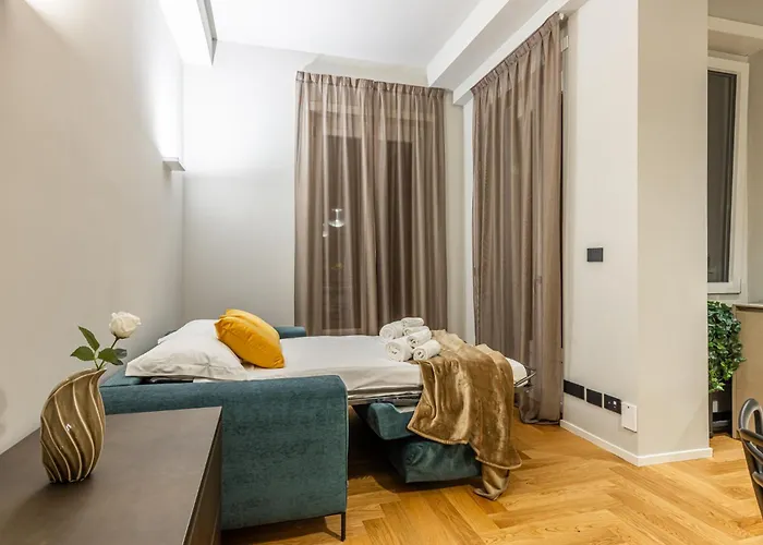 Luxury Modern Near Duomo - Exclusive & Milan