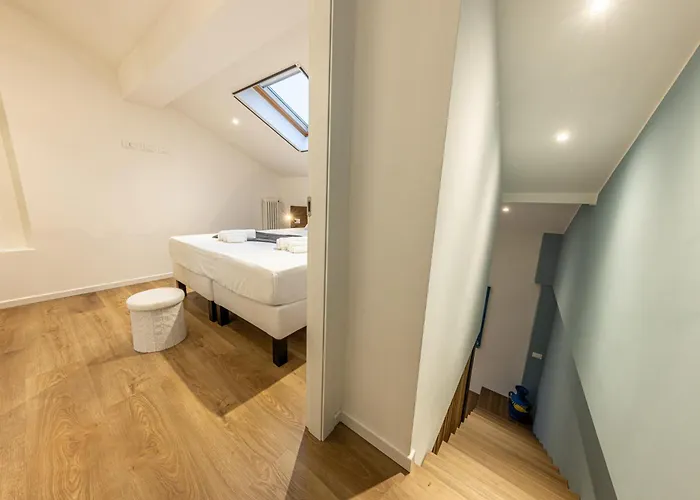 Navigli Duplex Elegante Con Vista Canale Milánó