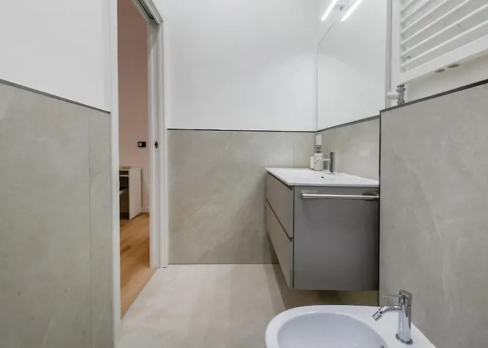 Luxury 2-bedroom Station * Milán