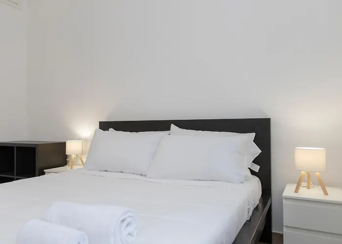 M1 M2 A Short Walk From The Subway * Milano