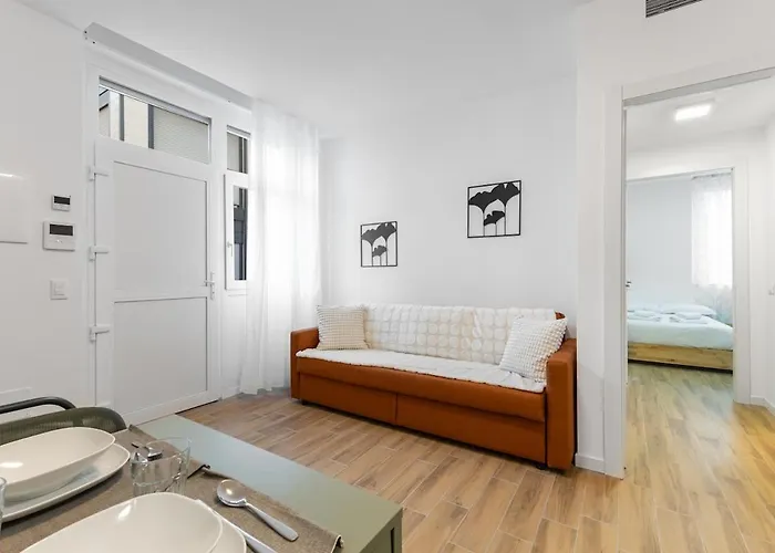 2 Apt, M3 Affori 15 Min To Duomo E Wifi Apartment Mailand