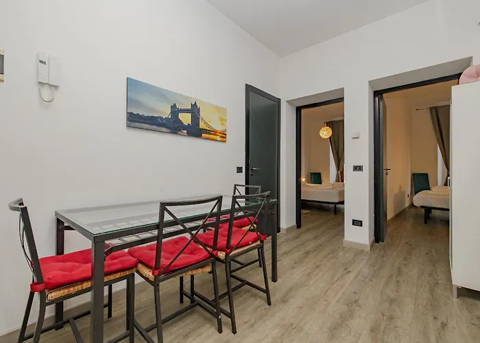 Bnbest Walk In Duomo 4-6 Pax *