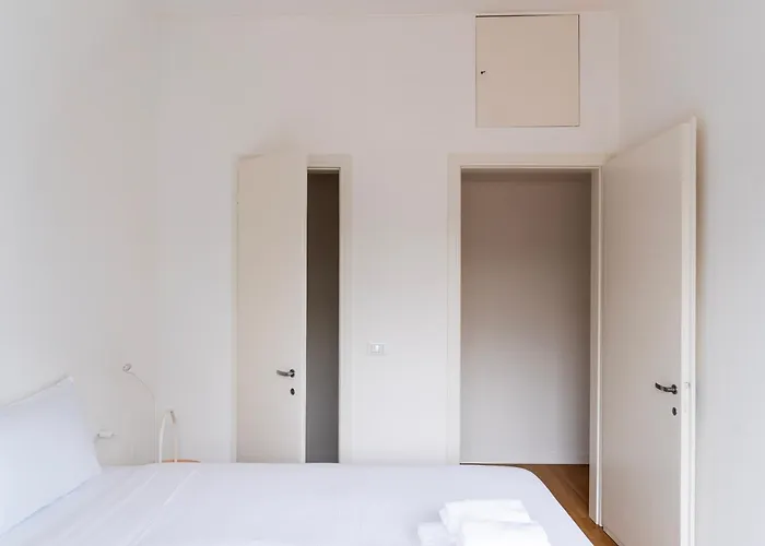 Youhosty - Porta Romana 51 * Milan