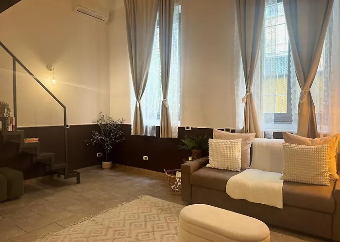 Acasadiimma Loft Elegante A 2 Min Da Metropolitana Porta Romana Con Wifi, Corte Interna アパート