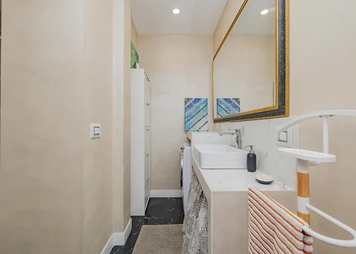 Bnbest Farini Enjoy Isola 4 Pax 公寓 米兰