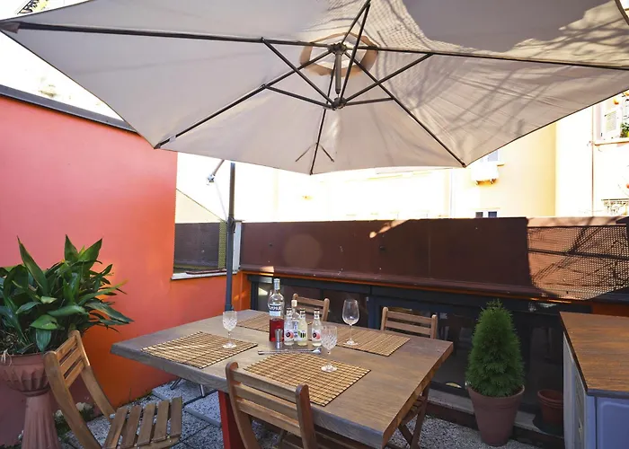 Independent Design Loft With Private Terrace -