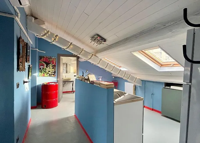 Attico Tra Le Nuvole * Milán