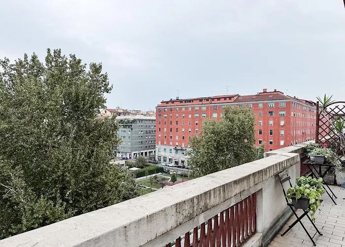 Macchi - Station Rooftop - Apartment *