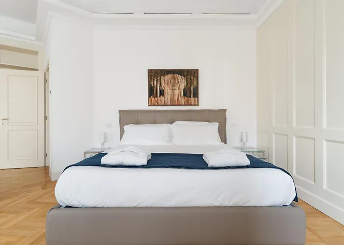 Guesthost - 500sqm Luxury With Spa, Gym, Terrace, Game & Garage شقة ميلان