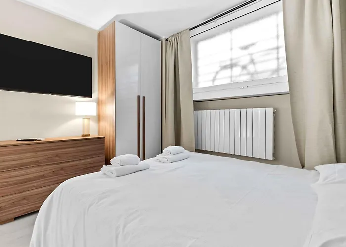 La Maison D'elite - Repubblica - M3 Wi-fi Apartmán *