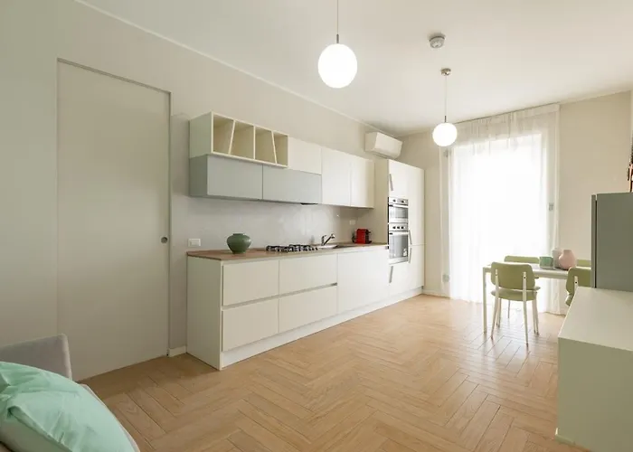 Апартаменты Bdc - Tender 2bdr At Navigli Area Милан