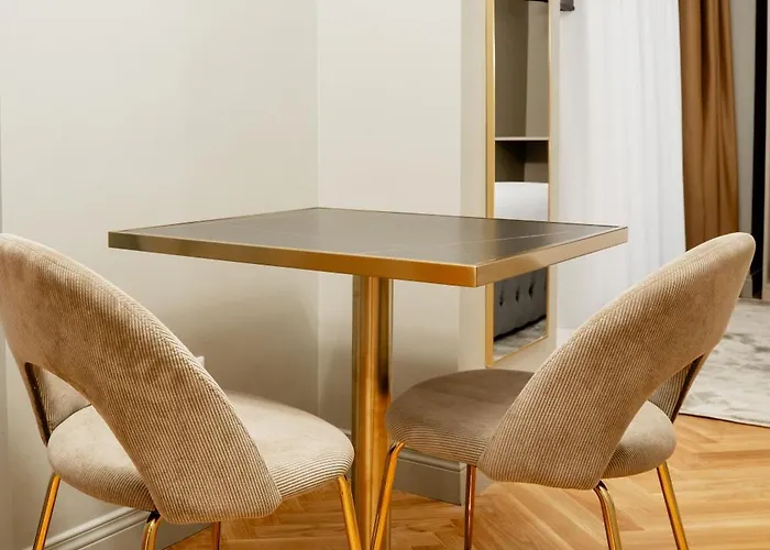 Prestige Boutique - Piazza Duomo 2 Apartman 3*