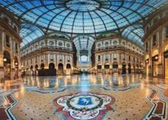 Open Space Con Veranda A Citta Studi 公寓