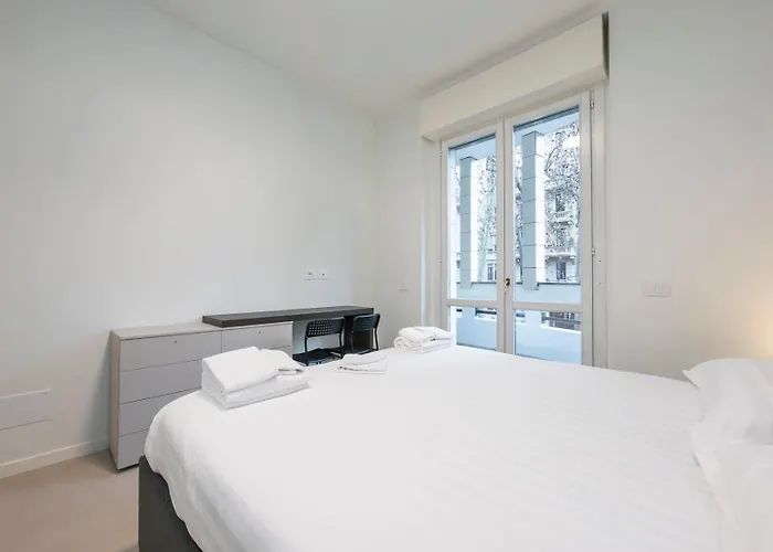 I-host - Modern 1br With Balcony Near Sempione Apartment