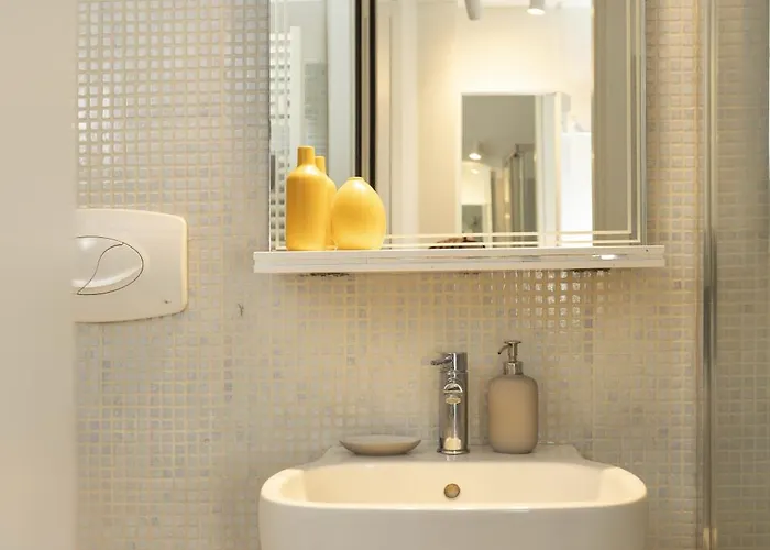 Artstay - San Raffaele, Near Metro M1, Ac Apartment *