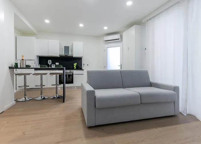 Garden M3 Duomo 12 Min 아파트