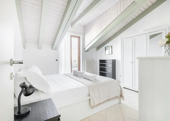 Easylife - - C Italia 68bp5 - P Ticinese شقة