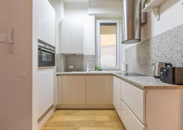 Cenacolo, Corso Magenta, Milan's Historic Center Apartment