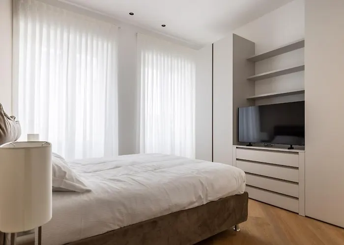 Apartamento Dimora Montenapo Milão