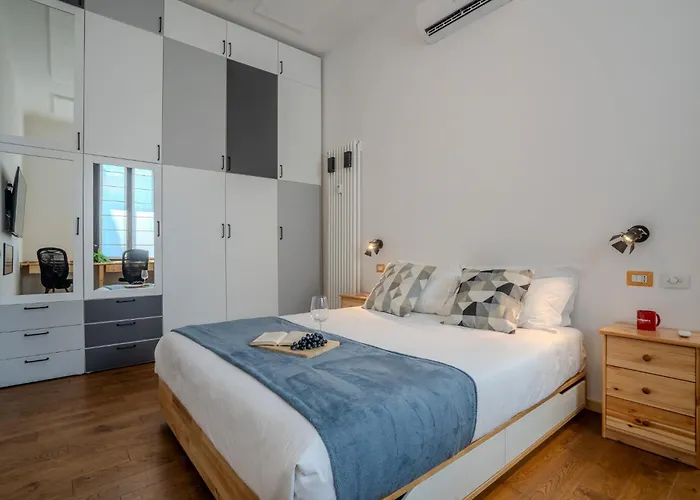 Guesthost - Relaxing Wooden * 밀라노