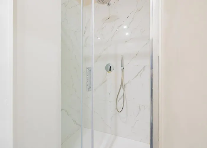 Bnbest Farini Enjoy Isola 4 Pax 公寓 米兰