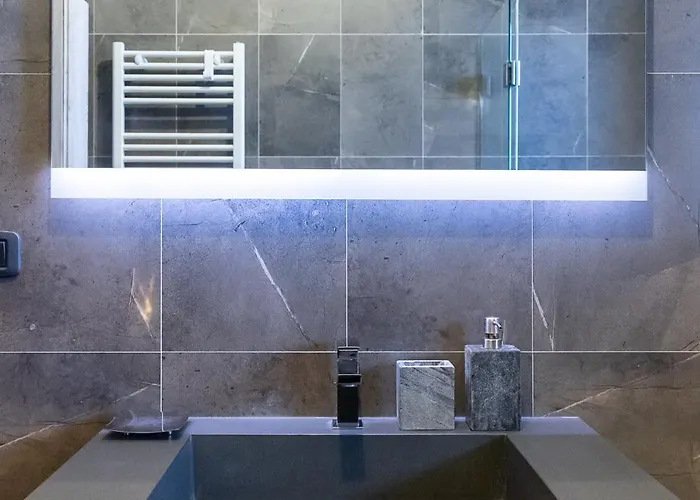 Sky Garden - Private Garage