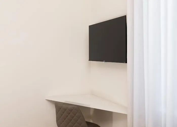 Elegance, Comfort And Charm In Moscova Apartman