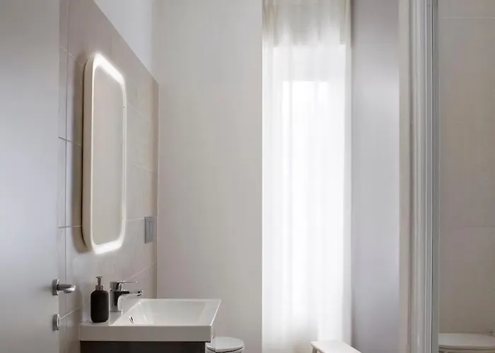 Up To - Residenze M6-m6a *