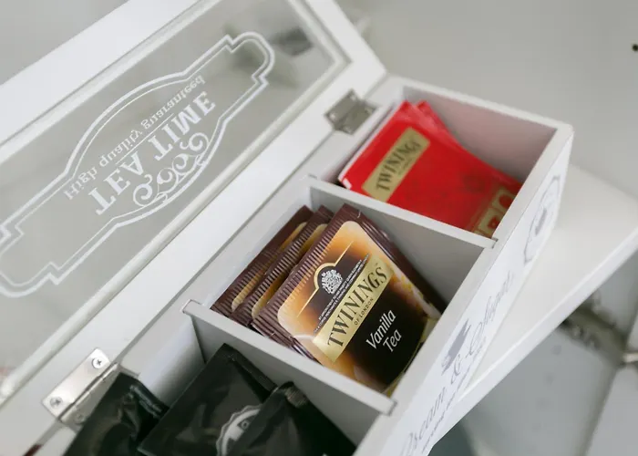 Navigli - Via Vigevano 45 *