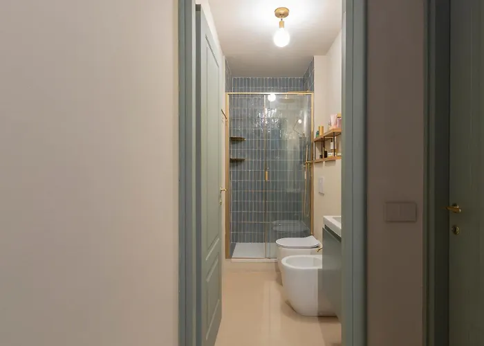 M4 Elegance And Style Near The Metro Апартаменты