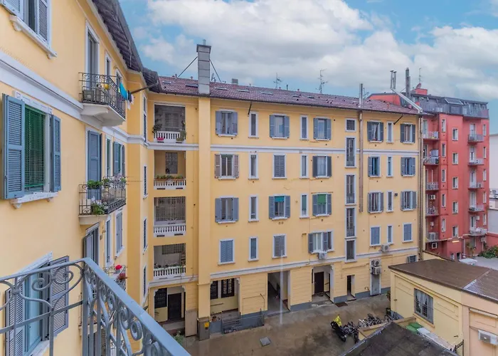 Daire Porta Romana Gateway - New Roomy