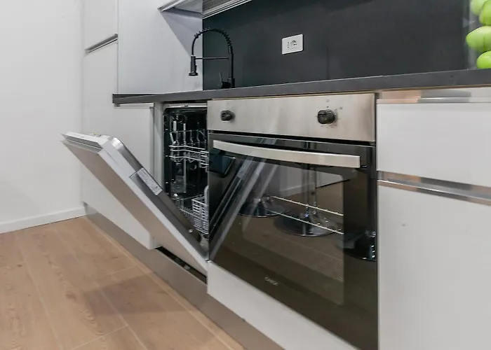 Garden M3 Duomo 12 Min * 밀라노