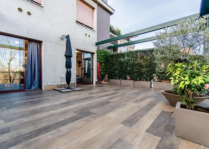 Апартаменты Anfossi Home, In Porta Romana, Design E Comfort, Con Grande Terrazza Privata, Vista Parco